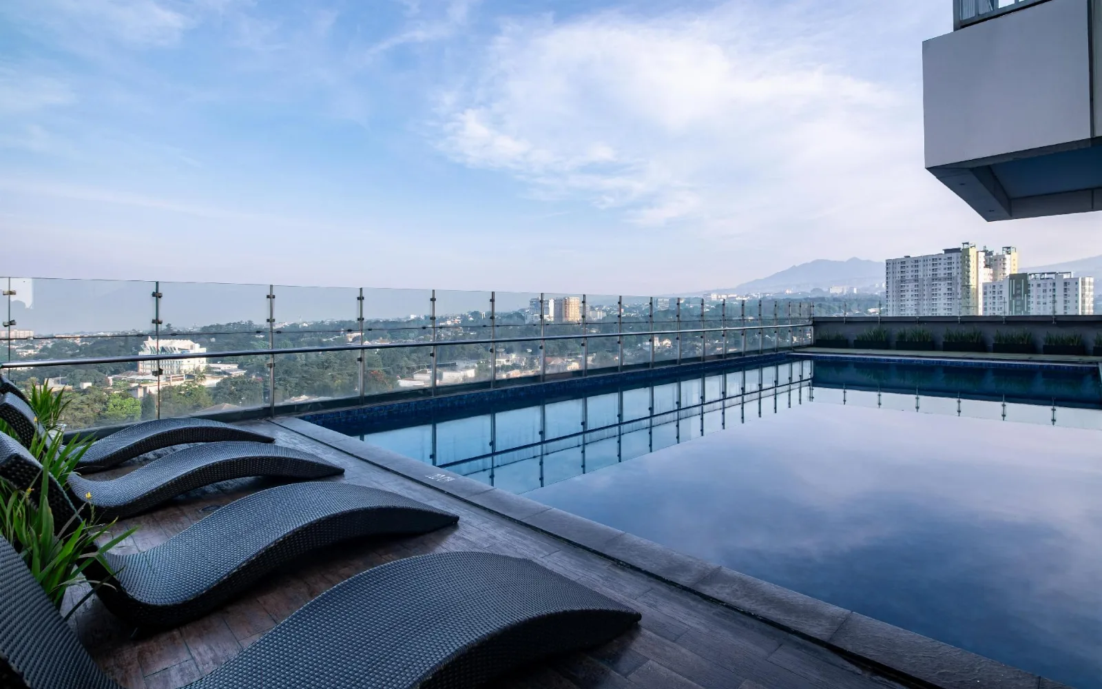 Sky Pool & Dino Kids Club at HARRIS Hotel & Conventions Ciumbuleuit Bandung