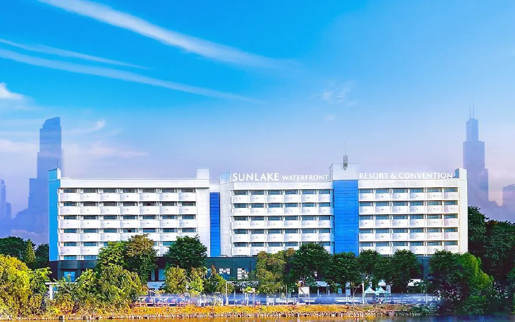 Sunlake Waterfront Recreation at Sunlake Waterfront Resort & Convention Jakarta