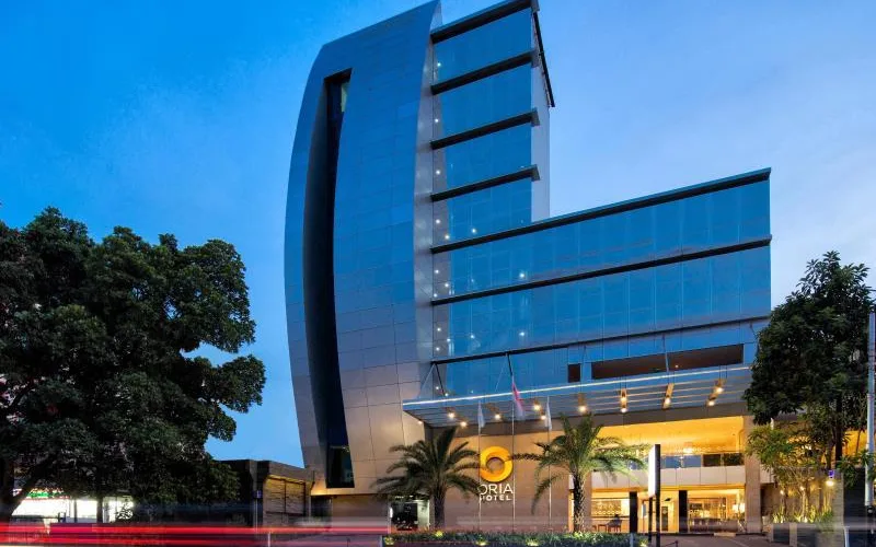 Swimming Pool at Oria Hotel Jakarta