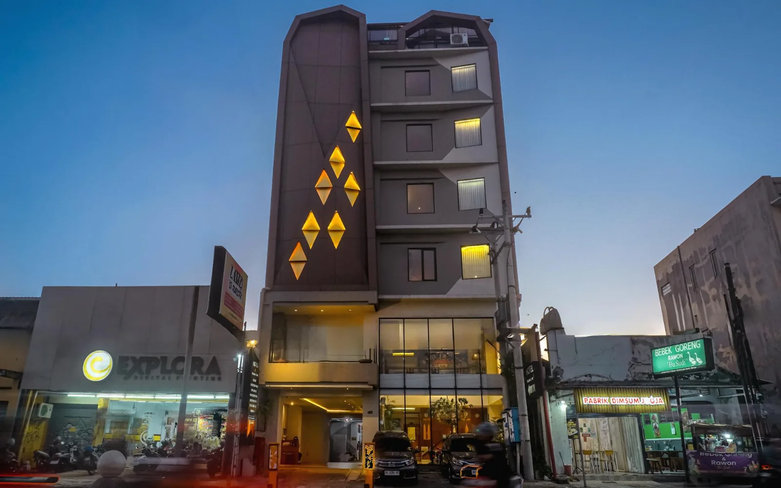 Yellow Wellness & Spa at Yellow Star Gejayan Hotel
