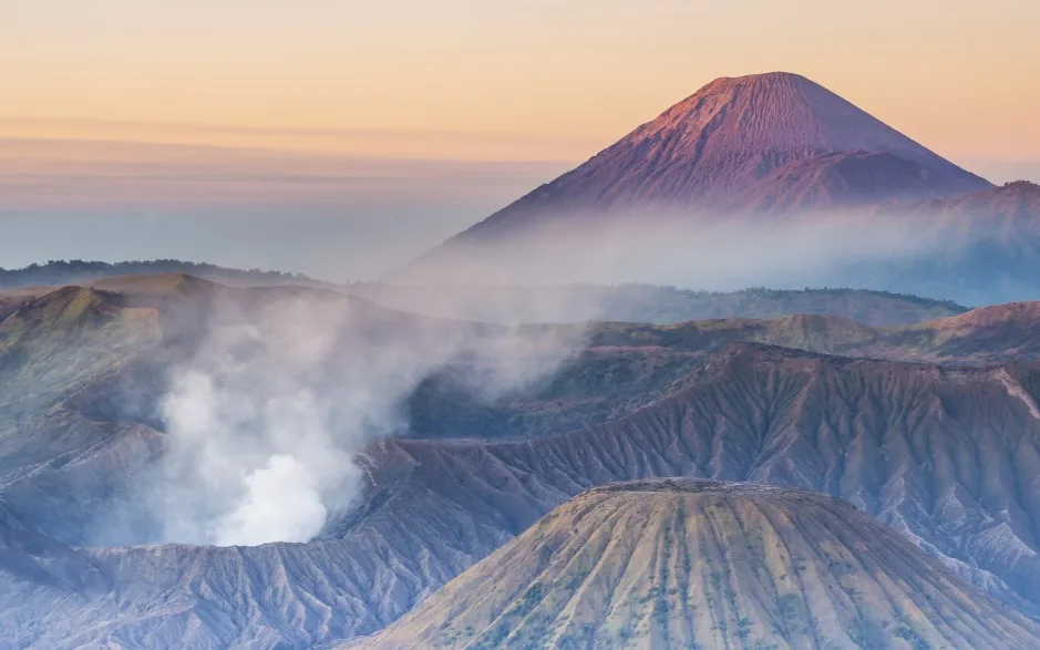 Senduro: The Persistent Shadow of Majapahit over Java and Bali