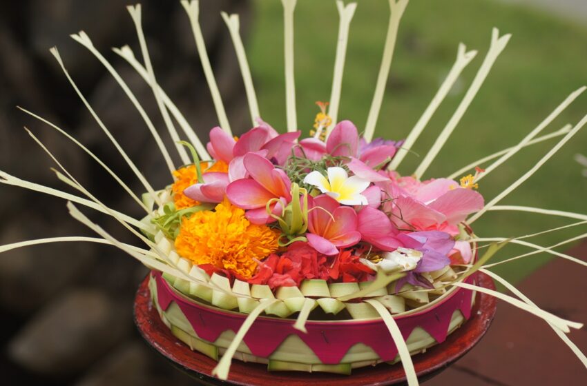  The Role of Balinese Offerings, Meaning Behind Canang Sari